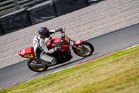 donington-no-limits-trackday;donington-park-photographs;donington-trackday-photographs;no-limits-trackdays;peter-wileman-photography;trackday-digital-images;trackday-photos